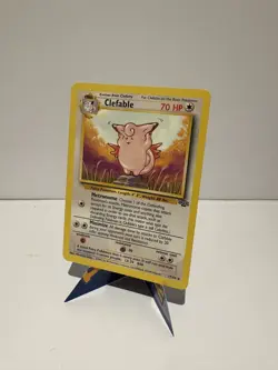 Pokemon Card Clefable 17/64 WOTC Non Holo Jungle Set Rare - Image 1