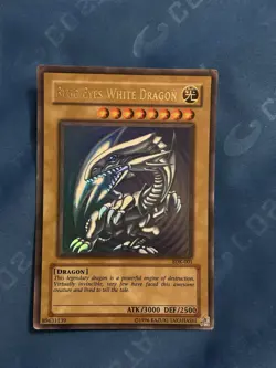 Blue-Eyes White Dragon SDK-001 Starter Deck: Kaiba-Unlimited Edition Unlimited - Image 1