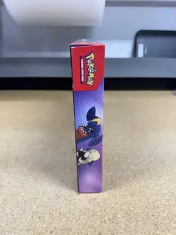 Pokemon TCG: Cynthia’s Garchomp ex Premium Collection box Sealed - Image 2