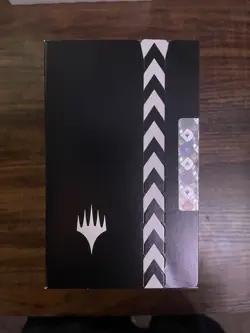 Magic The Gathering Final Fantasy Bundle Box - Image 2
