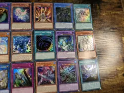 YU-GI-OH RANDOM/MISCELLANEOUS CARD LOT CONDITION RANGE LP-NM - Image 4