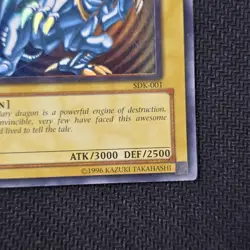 Yu-Gi-Oh! Blue-Eyes White Dragon SDK-001 Holo - Starter Deck Kaiba-NM Condition - Image 3