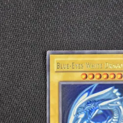 Yu-Gi-Oh! Blue-Eyes White Dragon SDK-001 Holo - Starter Deck Kaiba-NM Condition - Image 5
