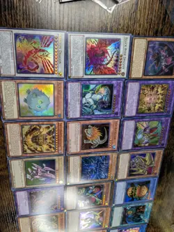 YU-GI-OH RANDOM/MISCELLANEOUS CARD LOT CONDITION NM-LP HOLOS - Image 2