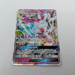 Pokemon TCG 2017 Sun & Moon Guardians Rising Sylveon GX 92/145 - Image 1