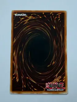 Yu-Gi-Oh Card - EDS-003 - SKULL DICE (secret rare holo) - Image 2