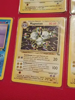 vtg Pokemon fossil card lot over 100 cards includes halos and rare cards! - Image 5