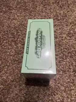 Pokemon TCG: Scarlet & Violet - Paradox Rift - Elite Trainer Box (ETB) - Sealed - Image 3