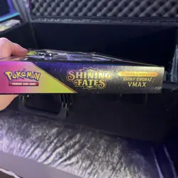 Pokemon TCG: Shining Fates Mad Party Pin Collections Box (Bunnelby) 820650808685 - Image 3