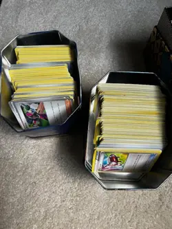 Pokemon Bulk Lot of 1,200+ Cards!! HOLO's, RARE's, UNCOMMON's, COMMON's, ENERGY - Image 5