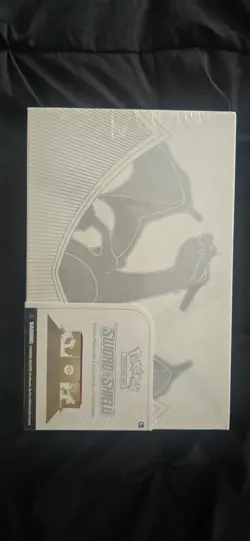 Pokemon TCG Sword and Shield Ultra Premium Collection Charizard Box - Image 5