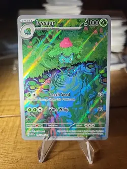 Pokemon Ivysaur 167/165 Scarlet & Violet 151 Illustration Rare Full Art Holo - Image 1