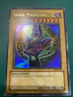 Yugioh Dark Magician LOB-EN005 Ultra Rare Unlimited Edition - Image 3