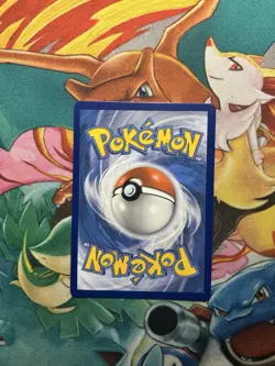 Pokemon TCG SWSH Rayquaza Card 138/185 Vivid Voltage Rare, Near Mint Condition - Image 2