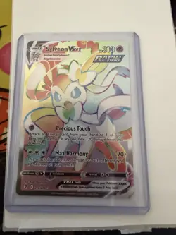 Pokemon Sylveon VMAX TCG Rainbow Secret Rare Card 211/203 Evolving Skies NM - Image 1