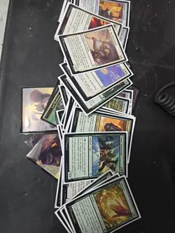 Magic the Gathering Commander Feline Ferocity Deck - Image 1