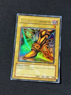 Yugioh Right Leg of the Forbidden One LOB-120 UR Foil Shift 2002 Original Played - Image 2