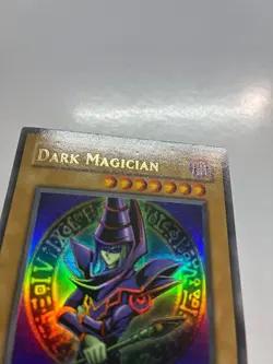 USA Seller Yugioh Dark Magician LOB-005 1st Edition Ultra Rare - Image 5