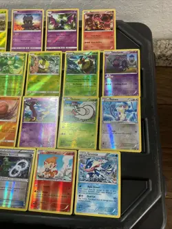 (30) Pokemon Cards Lot WOTC Vtg Holo STAMPED REVERSE Greninja Victini Drampa - Image 4