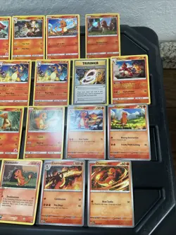 (30) CHARMANDER CHARIZARD CARDS LOT VTG HOLO Pokemon 001 - Image 4
