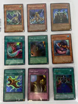 LOT OF 100+ YUGIOH VINTAGE CARDS HOLOS RARES ENGLISH JAPANESE 1ST EDITION - Image 4