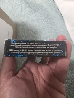 Pokemon TCG - Knockout Collection Box - Boltund, Eiscue, Galarian Sirfetch’d - Image 3