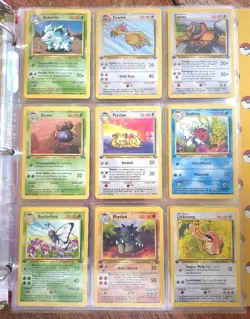 Pokemon 1st Edition Jungle 32 Cards NM+/Mint Lot + Org. 1999 Pokemon Binder - Image 1