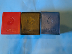 Magic the Gathering Ultra Pro Alcove Flip Deck Boxes - Set of 3 (Black/Red/Blue) - Image 3