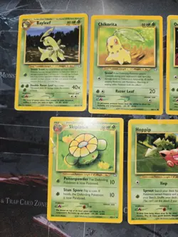 Neo Genesis 5 Card Lot Bayleef, Chikorita, Oddish, Skiploom, Hoppip HP/DAM - Image 2