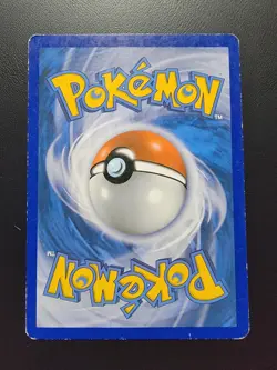 Altaria RC24-32 Generations: Radiant Collection Holo pokemon - Image 2