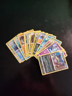 500 Cards Pokemon Bulk Lot - Black & White, X & Y, Sun & Moon, Sword & Shield - Image 5