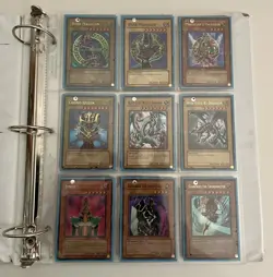 Yugioh Vintage Binder 11 Foil/100 Card Lot Dark Magician Blue-Eyes Red-Eyes 2002 - Image 2