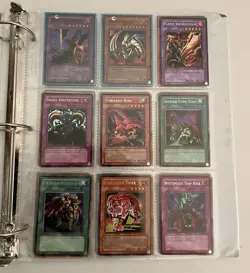 Yugioh Vintage Binder 11 Foil/100 Card Lot Dark Magician Blue-Eyes Red-Eyes 2002 - Image 3