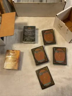 HUGE LOT OF Magic the Gathering Cards Estate Find / Locker Clean Out WHAT’s LEFT - Image 3
