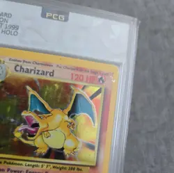 Charizard HOLO 4/102 Base Set Graded Pokemon Card Vintage WOTC 1996 PCG PSA CGC - Image 2