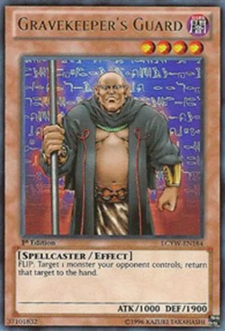 Gravekeeper's Guard LCYW 1st Ed Ultra Rare NM Yugioh - Image 1