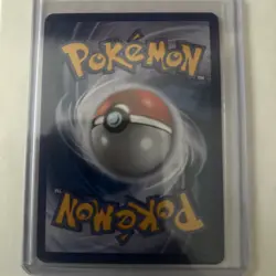 Sharpedo 30/102 HGSS Triumphant Reverse Holo Rare Pokemon Card - Image 2