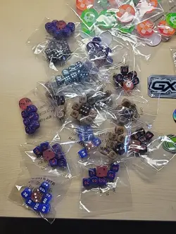 POKEMON ASSORTED LOT OF DICE, COINS, MARKERS AND PINS - Image 4