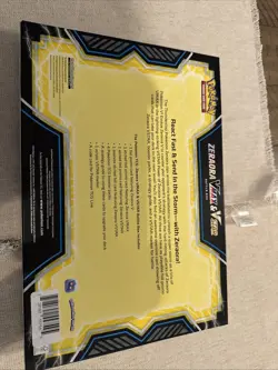 Pokemon TCG Zeraora VMAX & VSTAR Battle Box - Image 2
