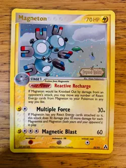 NEAR MINT! Magneton (22/92) Stamped Reverse Holo EX Legend Maker Pokemon Card! - Image 1