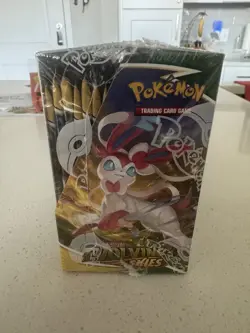 Pokemon Evolving Skies Booster Box SEALED 1st Print (36 Packs) - Image 4