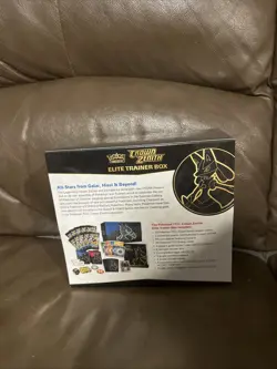 Sealed Pokemon Crown Zenith ETB Elite Trainer Box DK0098 - Image 2