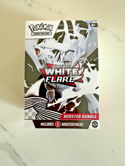 Pokemon TCG Scarlet And Violet White Flare Booster Bundle Factory Sealed - Image 1