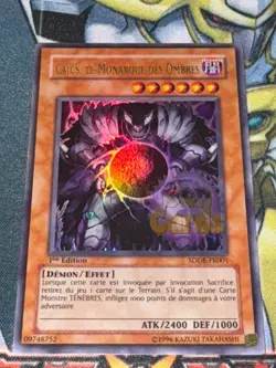 CARTE Yu Gi Oh CAIUS, lE MONARQUE DES OMBRES SDDE-FR001 1ere edition - Image 1