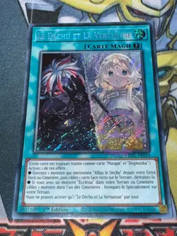 CARTE Yu Gi Oh LE DECHU ET LA VERTUEUSE CH01-FR019 1ere edition SECRET RARE - Image 1