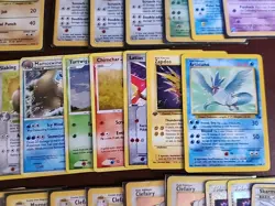 Pokemon Mixed Card Lot Including 3 Shadowless Hitmanchan Vintage Base Set Fossil - Image 5