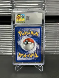 CGC 8 Pokemon 2000 Team Rocket Dark Dragonite Holo 5/82 *Near Mint / Mint* - Image 2