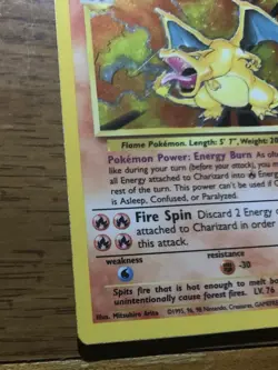 Pokemon TCG Charizard Base Set 4/102 Holo 1999-2000 Wizards Base Set Rare - Image 4