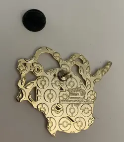 Official 2015 Pokemon TCG - Shiny Mega Rayquaza Pin - Image 4