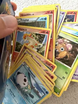Lot of 133 2006-2010 Pokemon Cards 100 Basic to Rare and 33 Energies All NM - Image 5